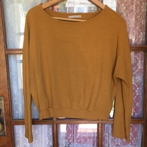 Mustard long sleeved sweater, ribbed, petite cut